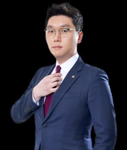 사건담당변호사 김윤중