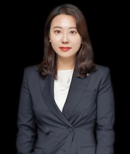 사건담당변호사 김잔디