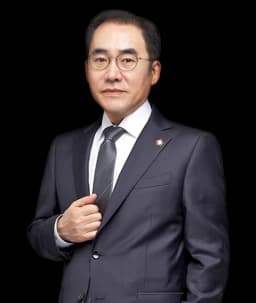 사건담당변호사 이광우