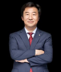 사건담당변호사 김낙형