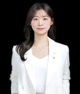 사건담당변호사 김다은